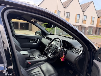 Used Land Rover Discovery Sport 2019 for sale - 78674491: Photo