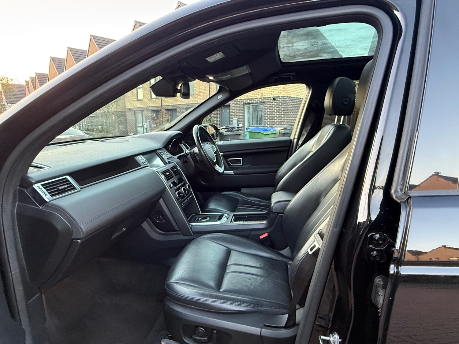 Used Land Rover Discovery Sport 2019 for sale - 76844848: Photo 15