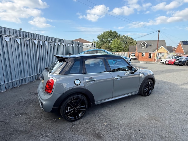 Used MINI Hatch 2016 for sale - 75361971: Photo 29