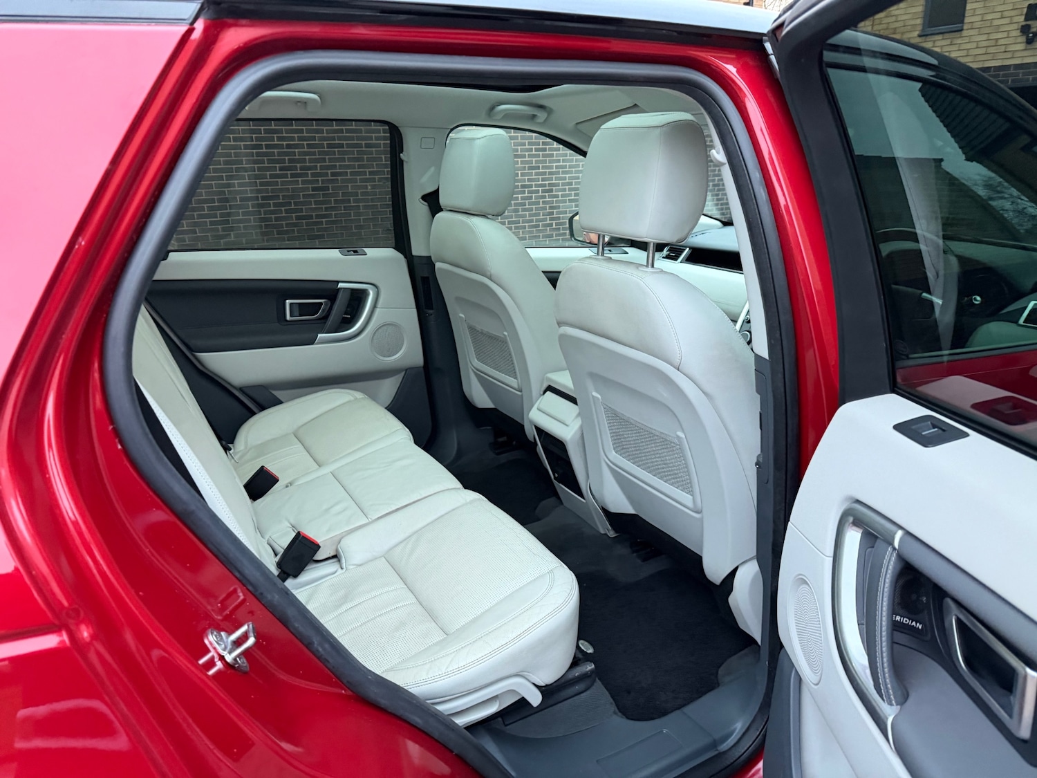 Used Land Rover Discovery Sport 2019 for sale - 77896345: Photo 15