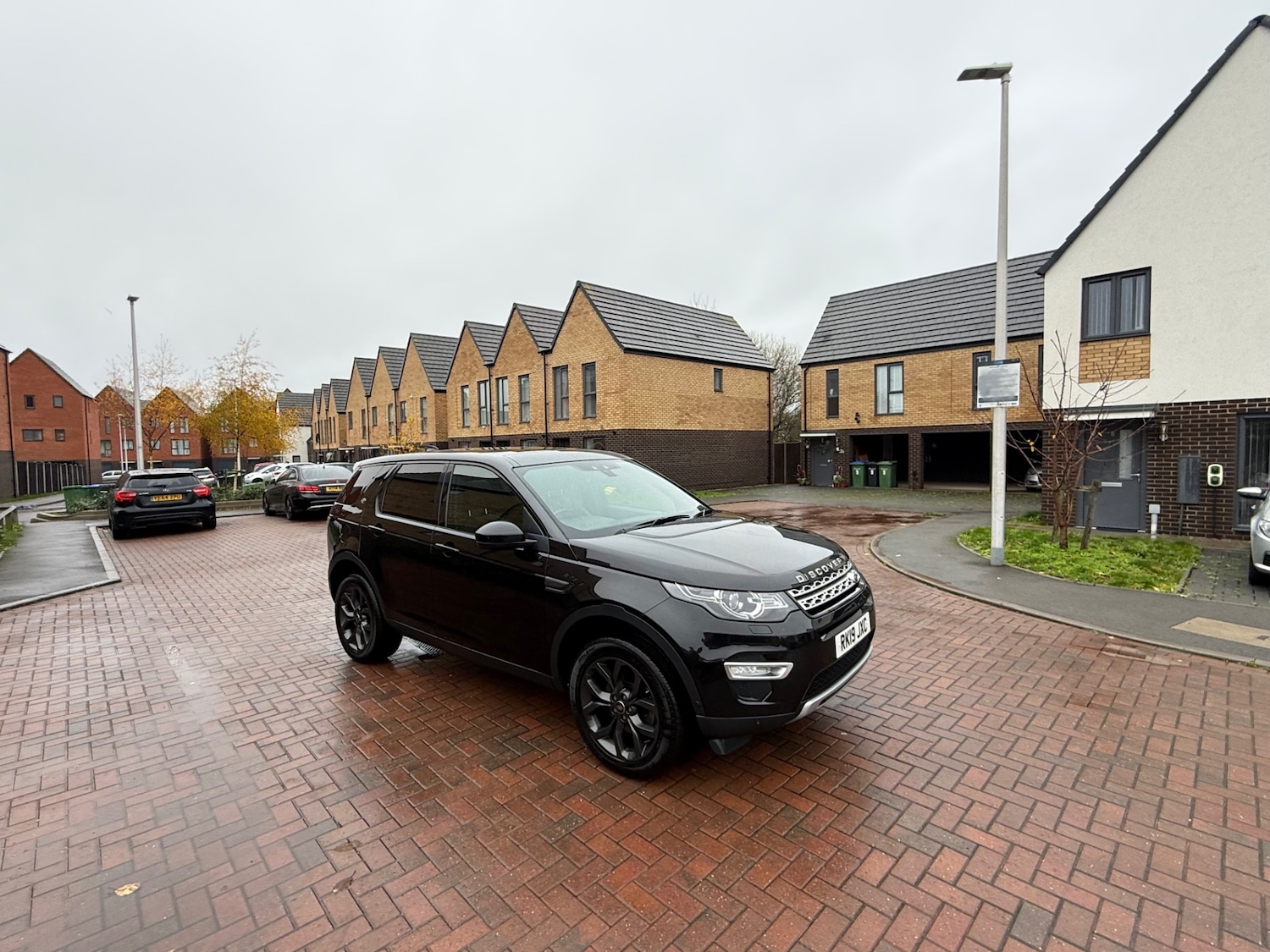 Used Land Rover Discovery Sport 2019 for sale - 77053912: Photo 22