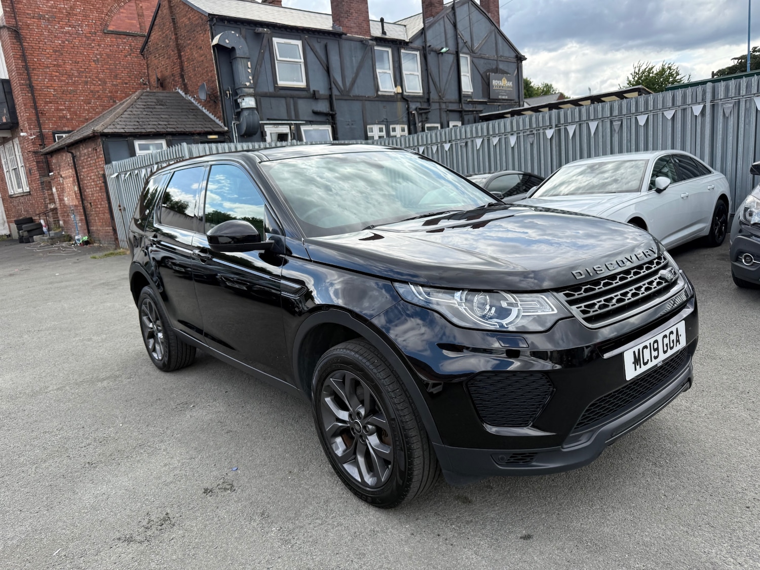 Used Land Rover Discovery Sport 2019 for sale - 76316327: Photo 28