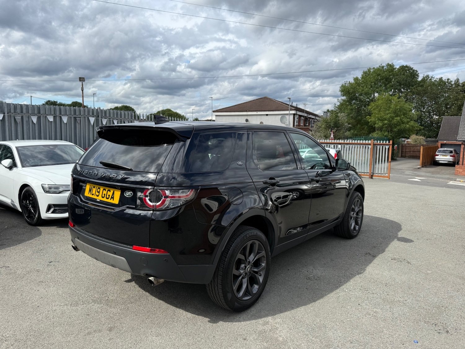 Used Land Rover Discovery Sport 2019 for sale - 76316327: Photo 31