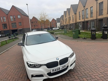 Used BMW 3 Series 2019 for sale - 75660820: Photo