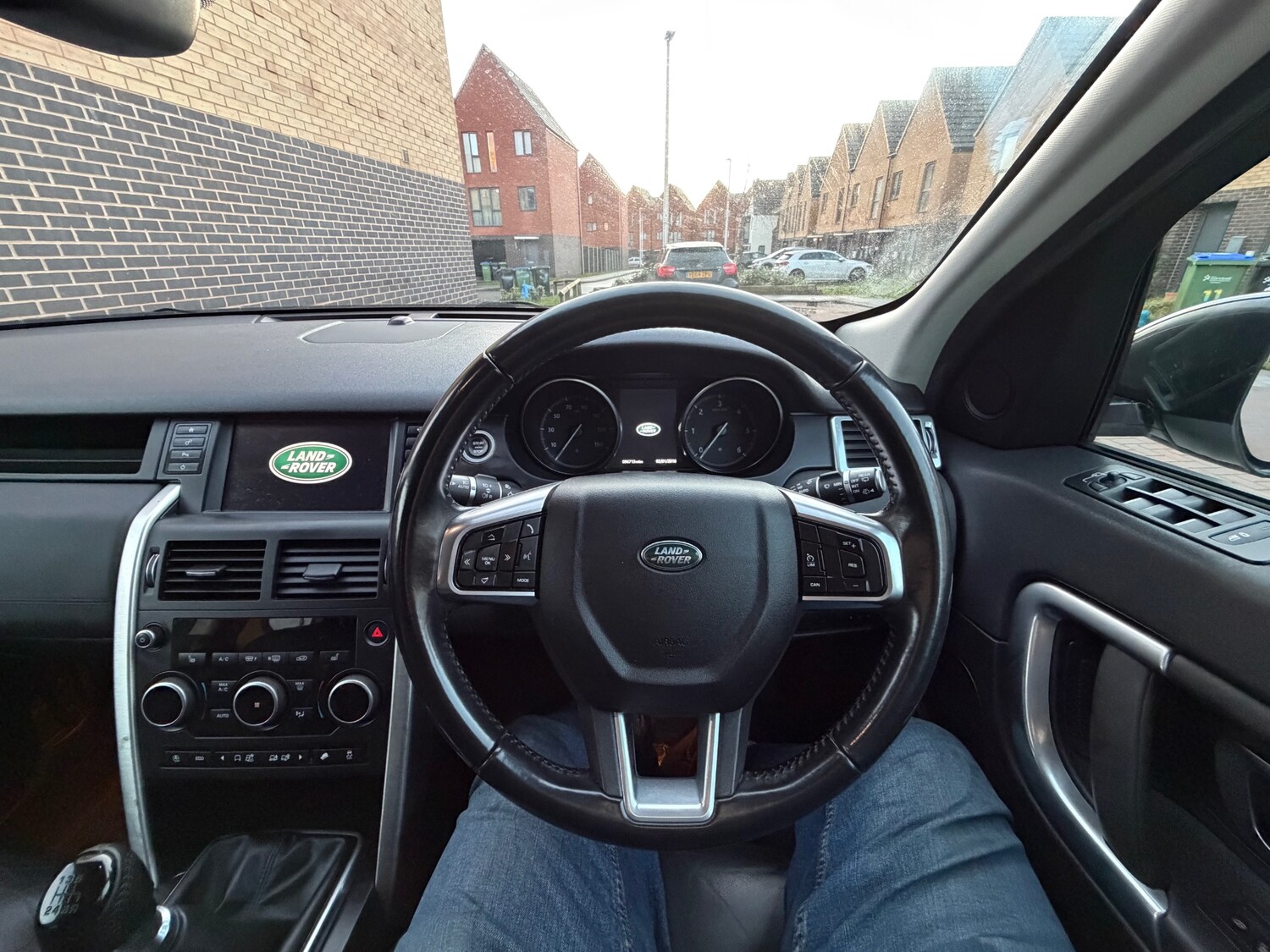 Used Land Rover Discovery Sport 2017 for sale - 77533431: Photo 11