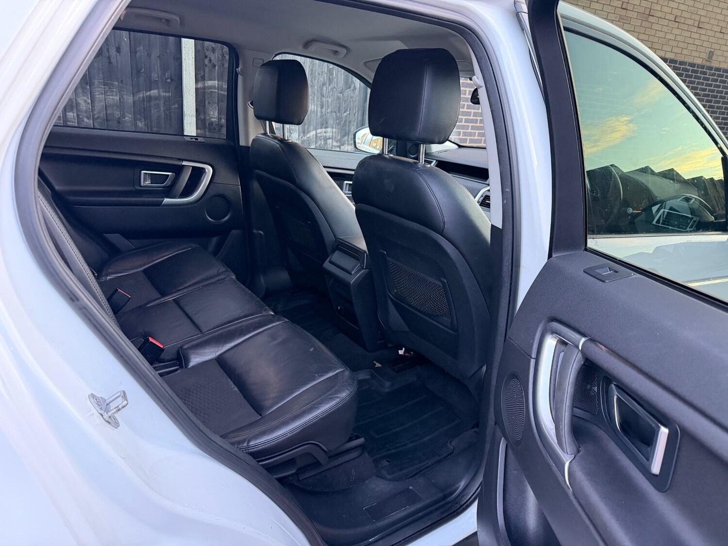 Used Land Rover Discovery Sport 2017 for sale - 77533431: Photo 16