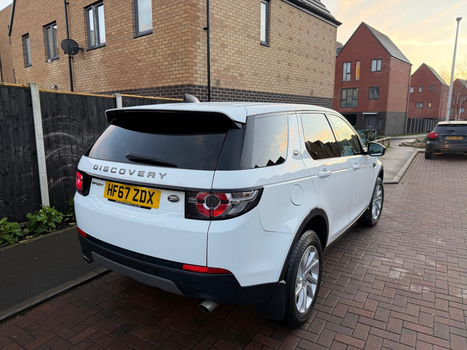 Used Land Rover Discovery Sport 2017 for sale - 77533431: Photo 18