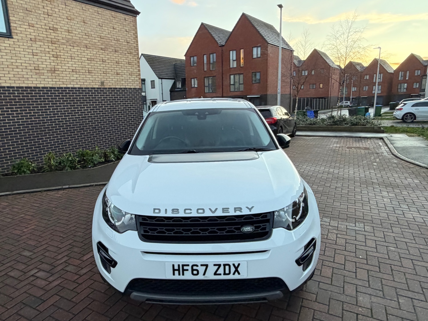 Used Land Rover Discovery Sport 2017 for sale - 77533431: Photo 2