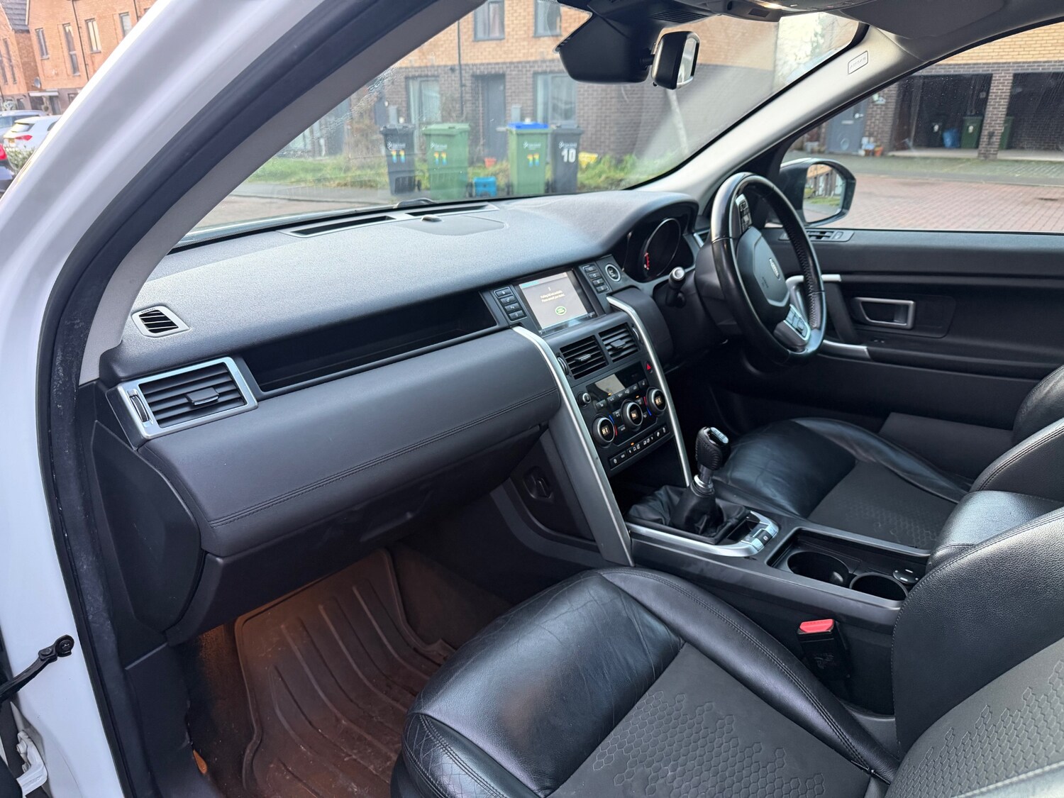 Used Land Rover Discovery Sport 2017 for sale - 77533431: Photo 24