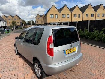 Used Skoda Roomster 2015 for sale - 76316358: Photo