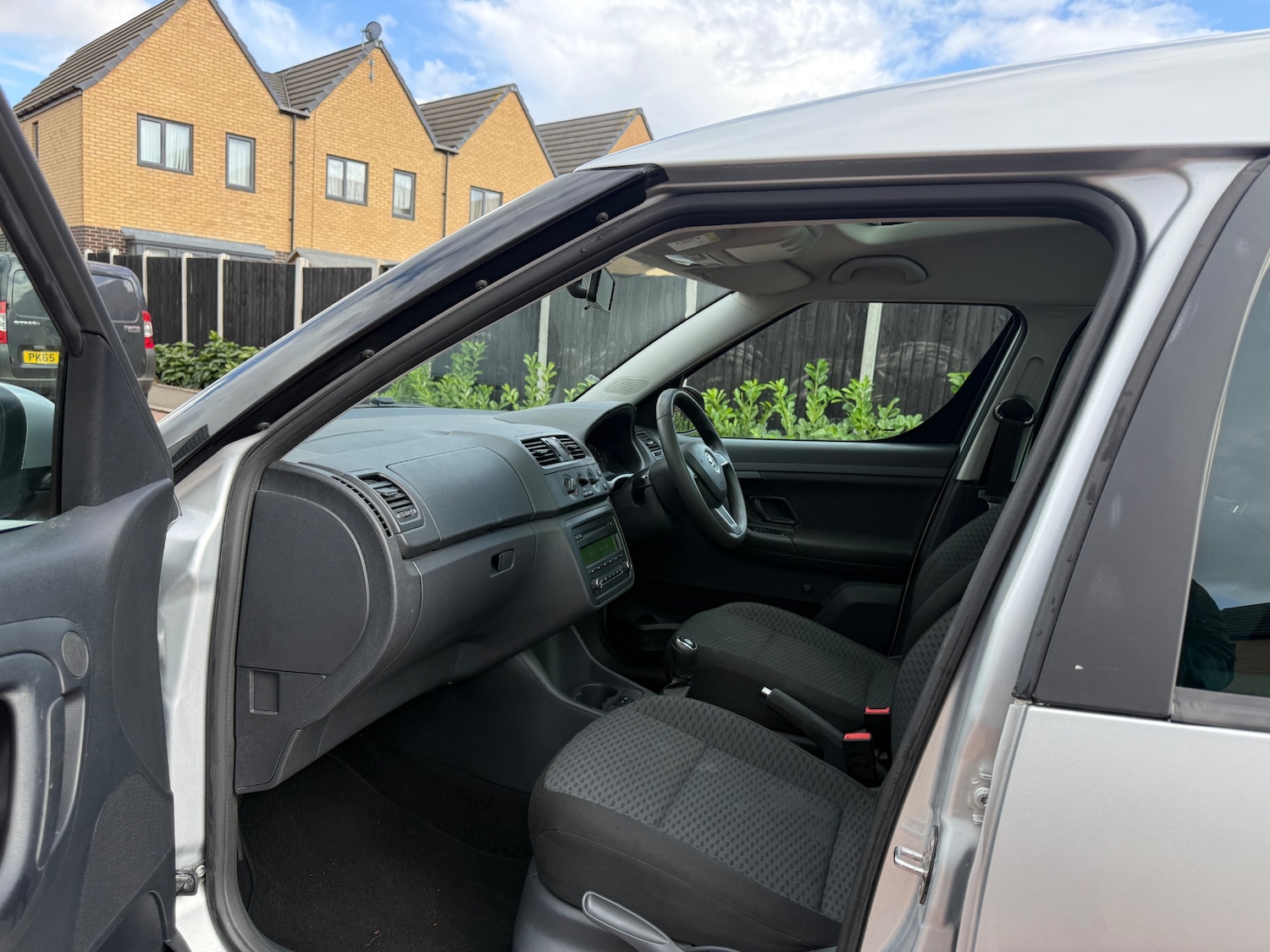 Used Skoda Roomster 2015 for sale - 76316358: Photo 8