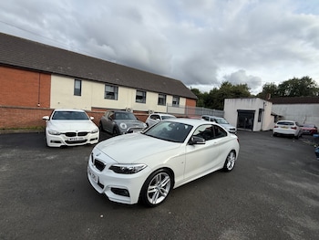 Used BMW 2 Series 2015 for sale - 75530300: Photo