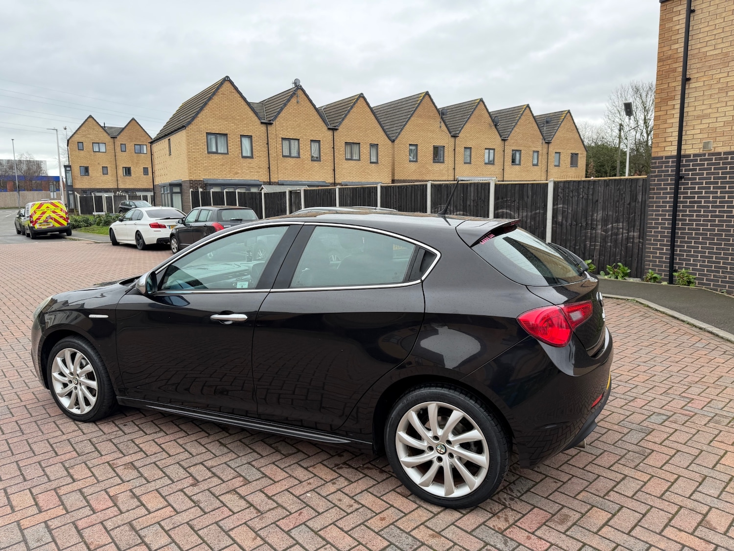 Used Alfa Romeo Giulietta 2011 for sale - 77635286: Photo 10