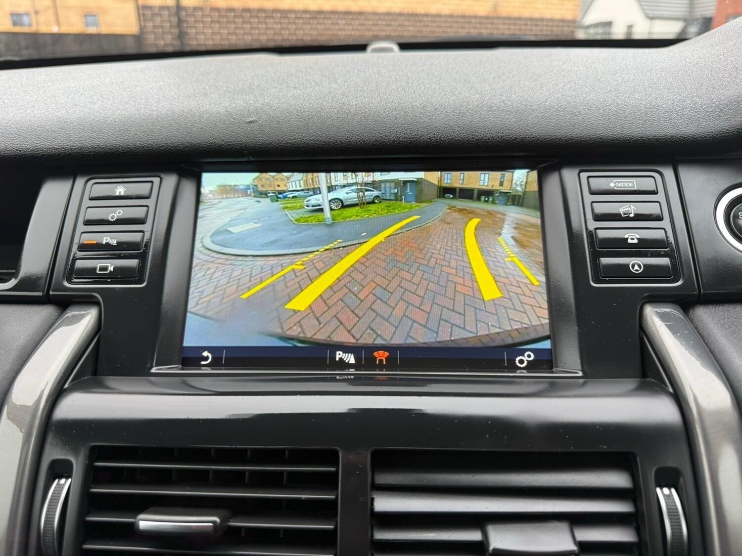 Used Land Rover Discovery Sport 2019 for sale - 78005607: Photo 13