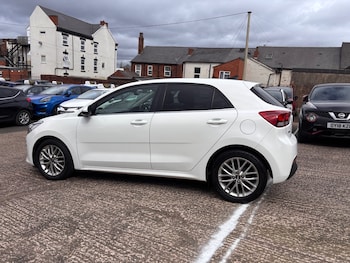 Used Kia Rio 2019 for sale - 79114736: Photo