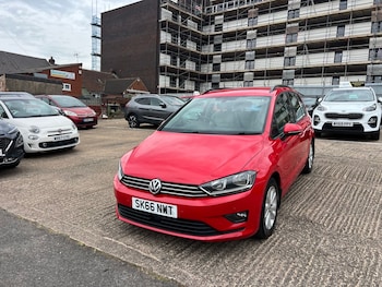 Used Volkswagen Golf SV 2016 for sale - 79154450: Photo
