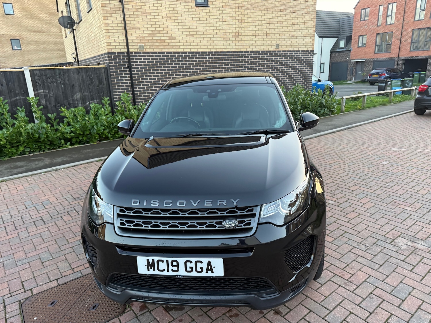 Used Land Rover Discovery Sport 2019 for sale - 76519660: Photo 1
