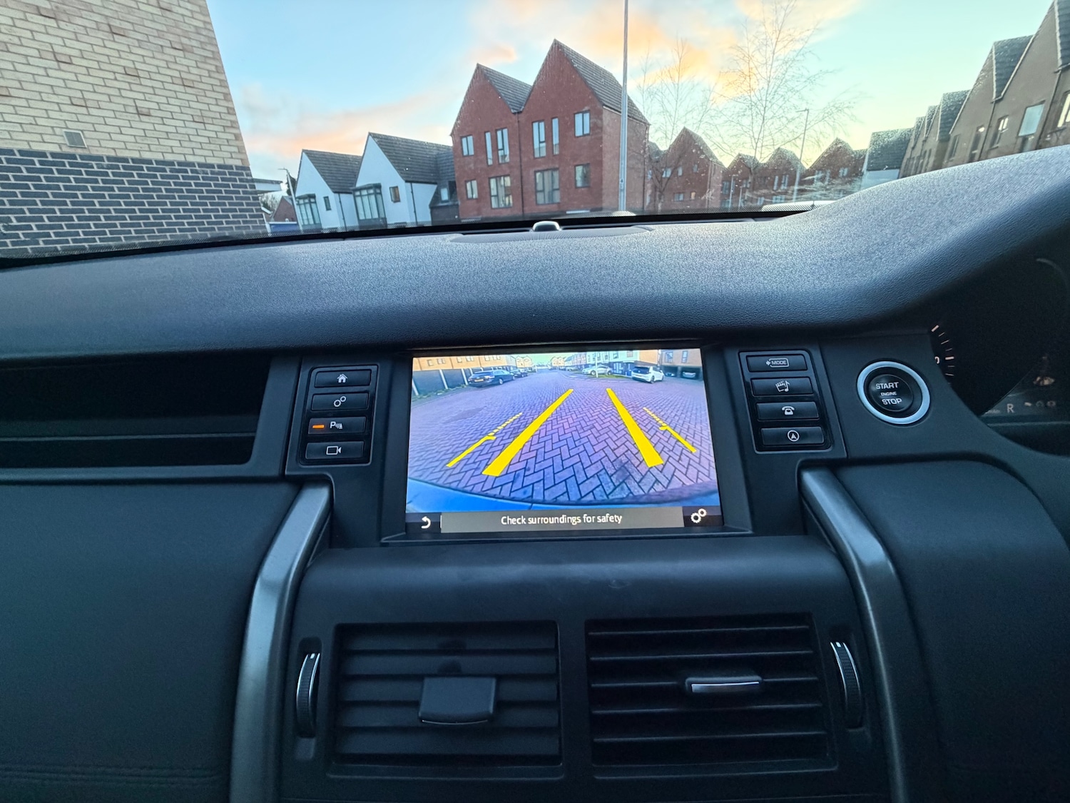 Used Land Rover Discovery Sport 2019 for sale - 77354979: Photo 13