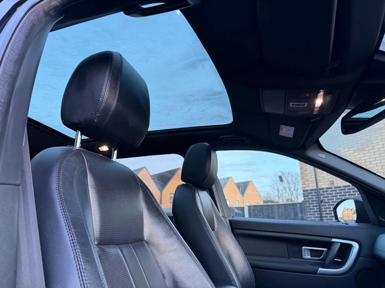 Used Land Rover Discovery Sport 2019 for sale - 77354979: Photo 34