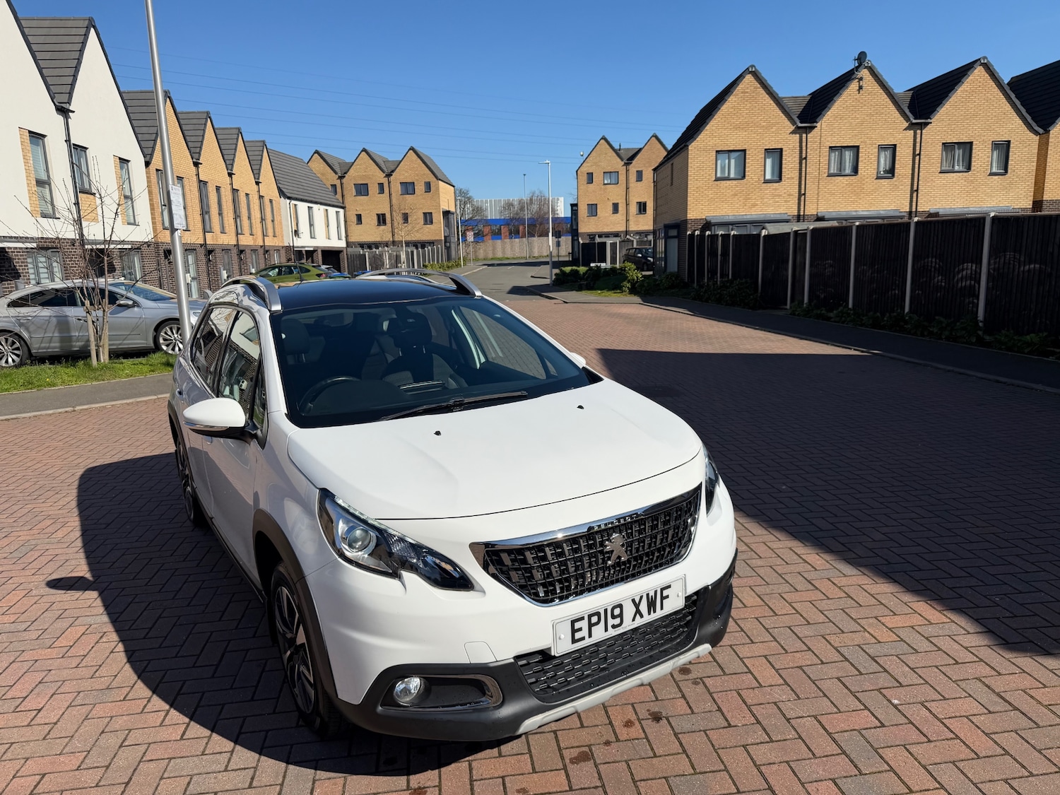 Used Peugeot 2008 2019 for sale - 77940939: Photo 2