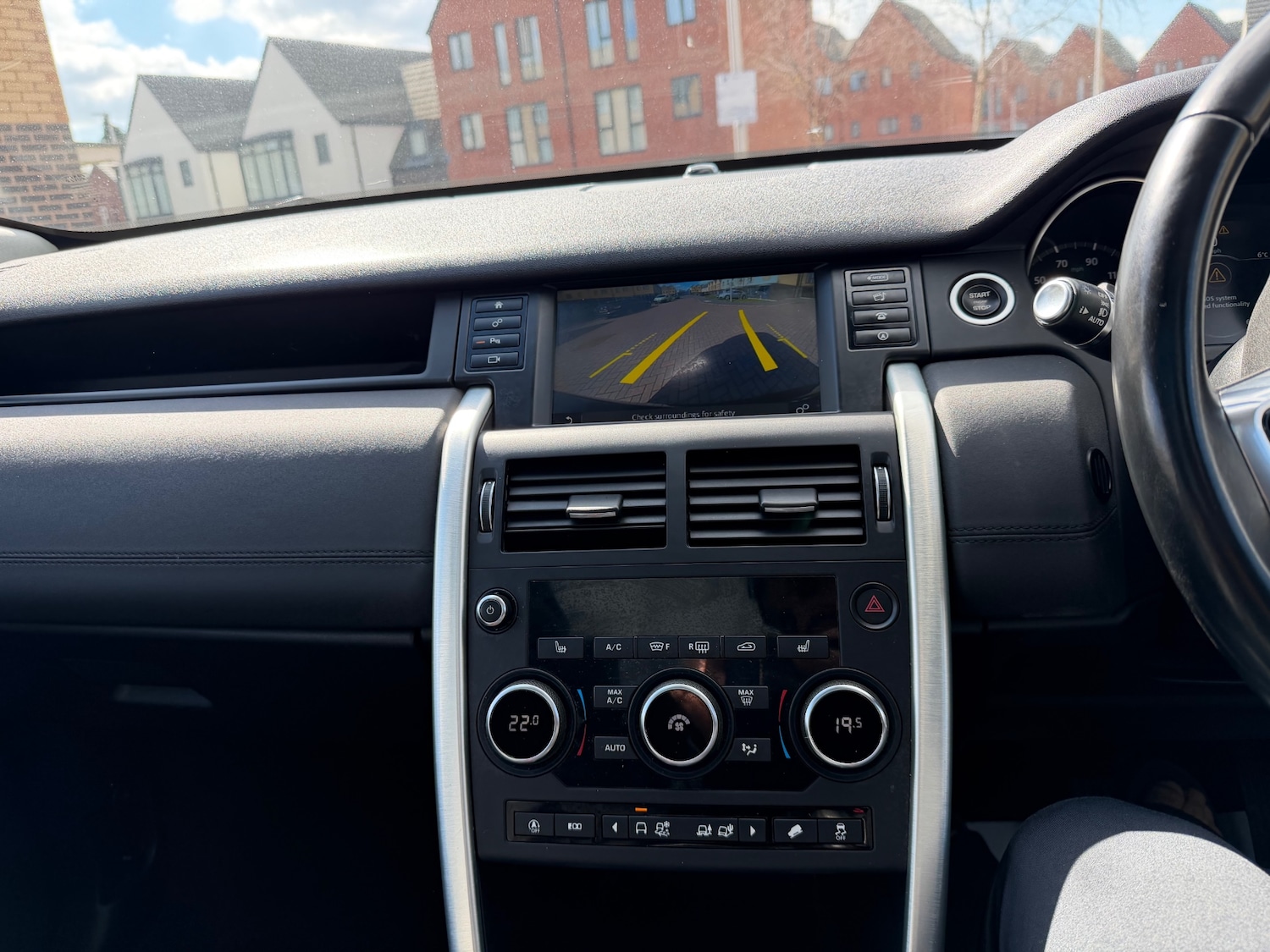 Used Land Rover Discovery Sport 2019 for sale - 78109011: Photo 8