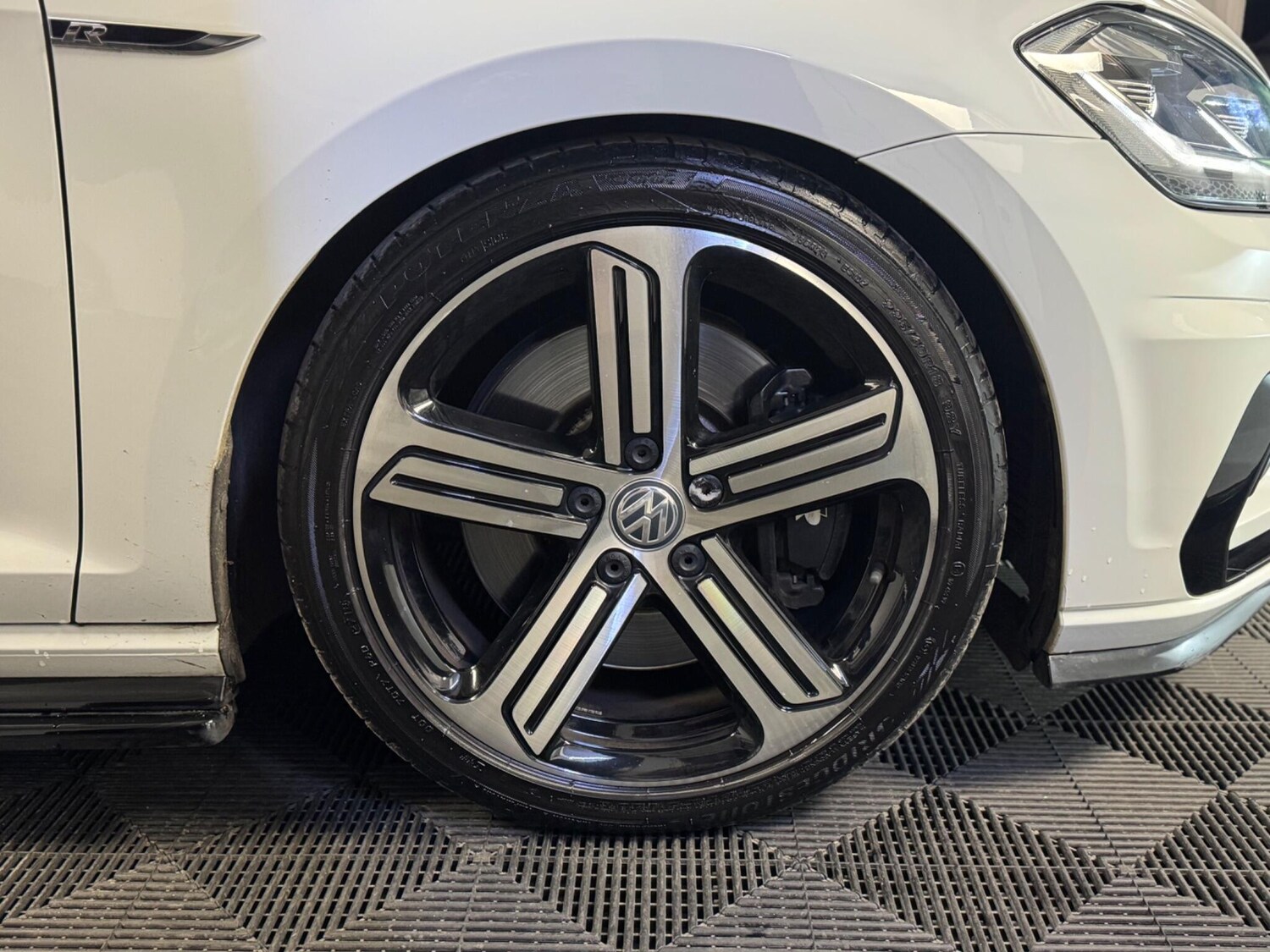 Used Volkswagen Golf 2019 for sale - 76728870: Photo 10