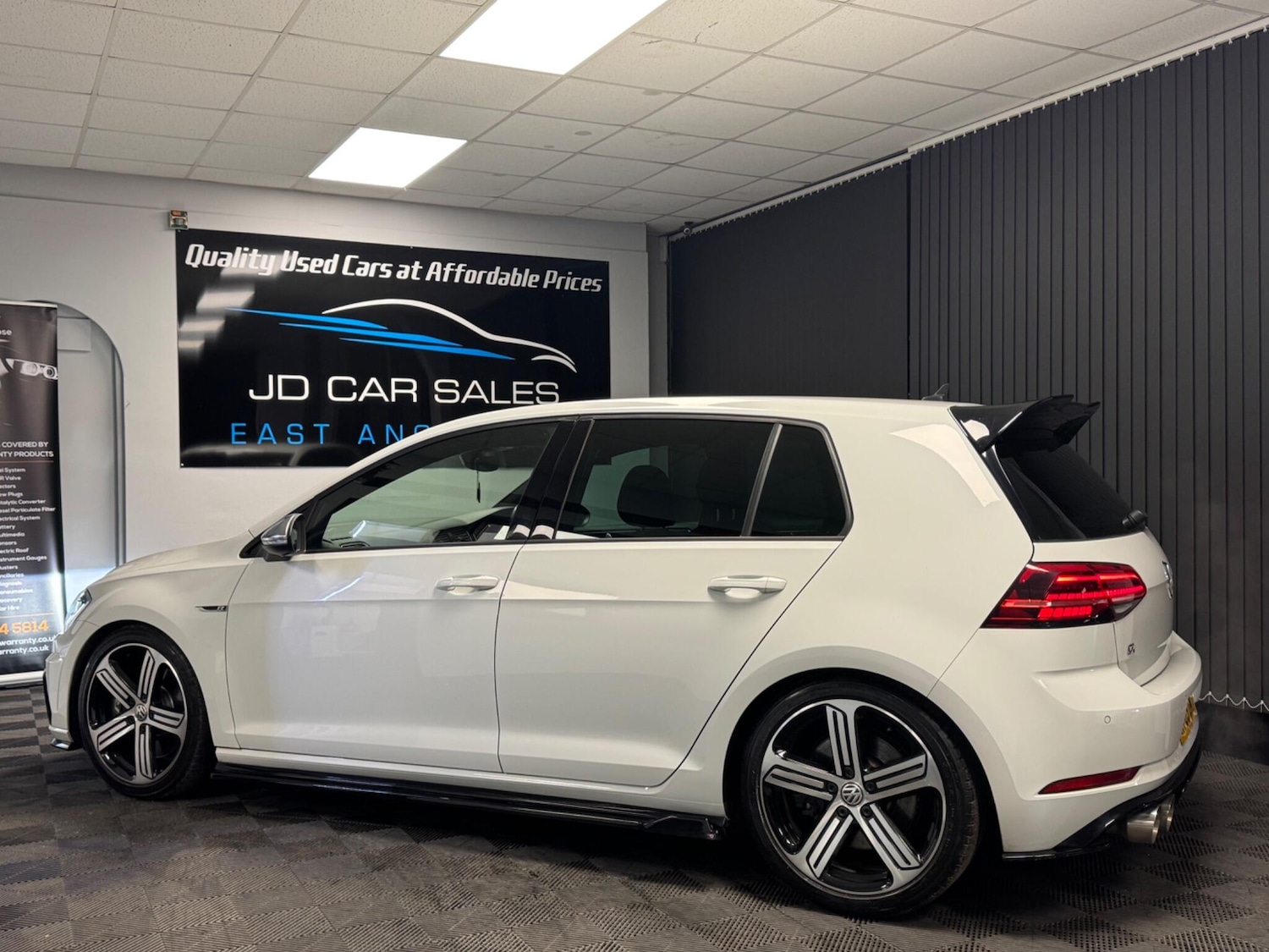 Used Volkswagen Golf 2019 for sale - 76728870: Photo 11