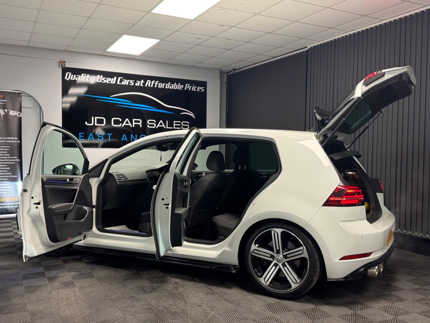 Used Volkswagen Golf 2019 for sale - 76728870: Photo 13