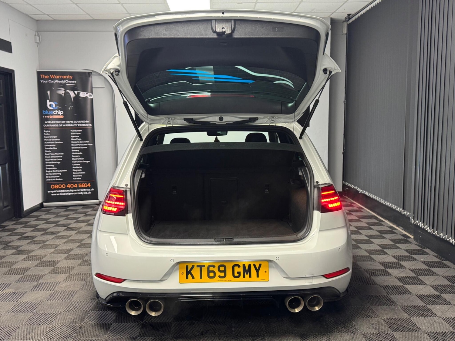 Used Volkswagen Golf 2019 for sale - 76728870: Photo 24