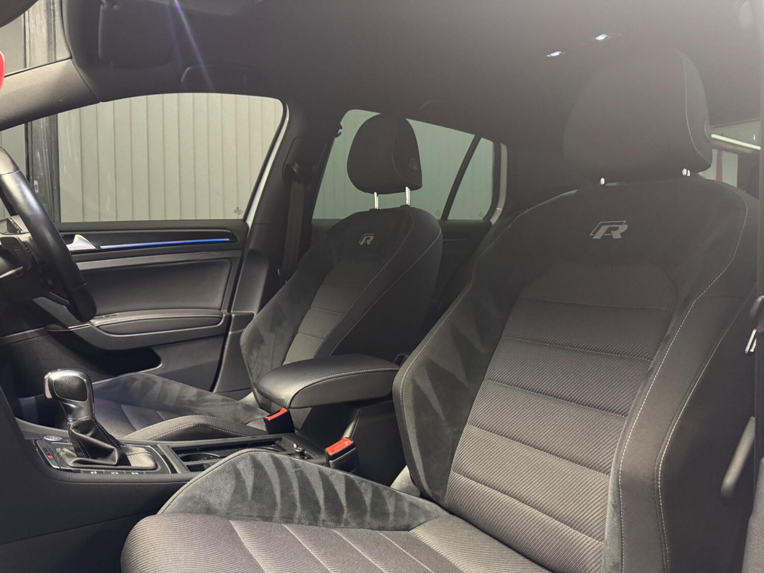 Used Volkswagen Golf 2019 for sale - 76728870: Photo 35