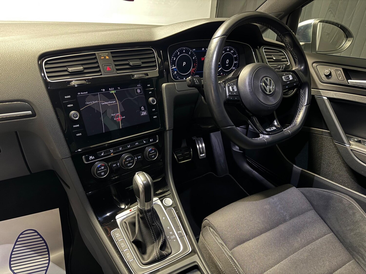 Used Volkswagen Golf 2019 for sale - 76728870: Photo 36