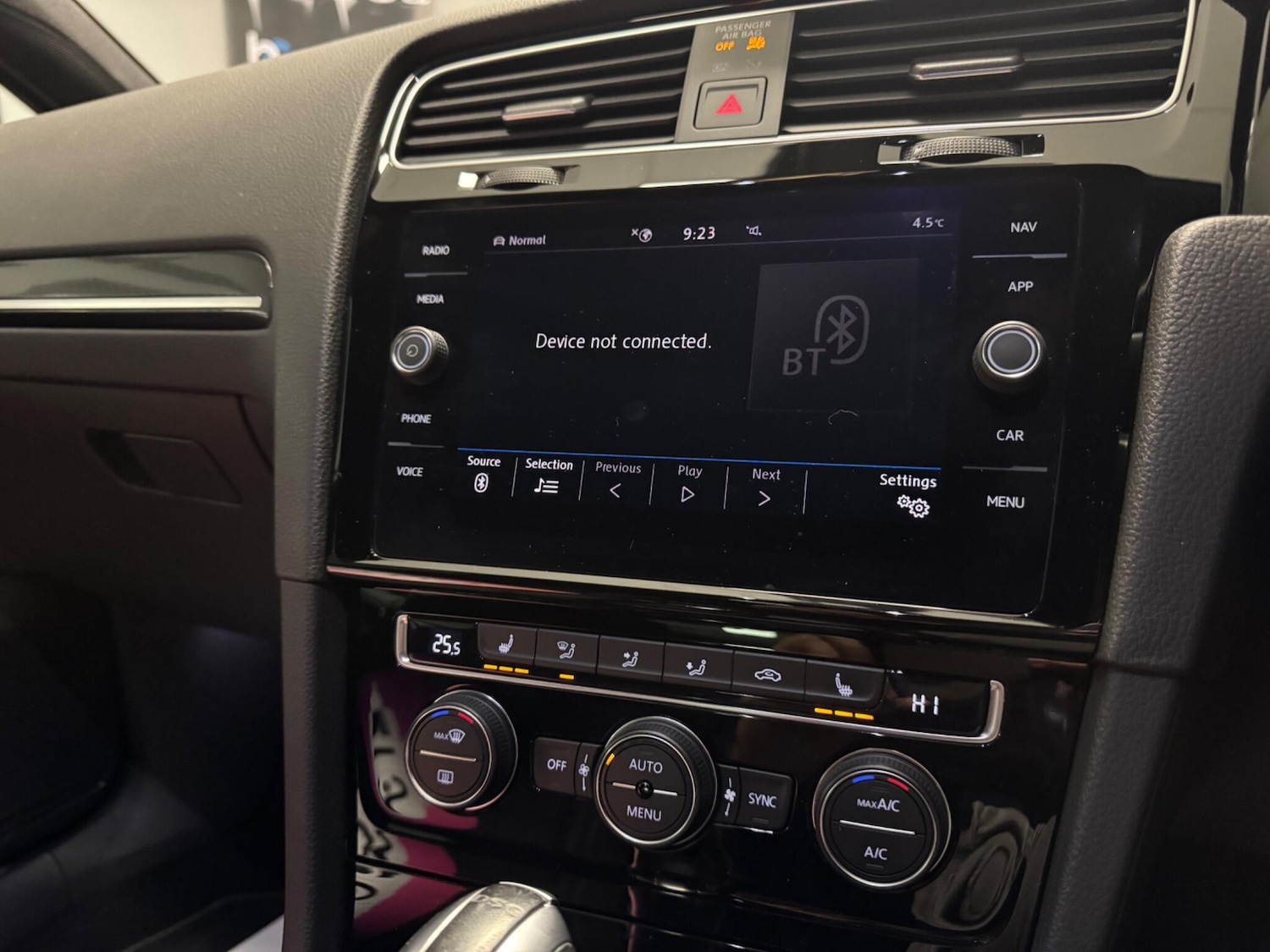 Used Volkswagen Golf 2019 for sale - 76728870: Photo 46