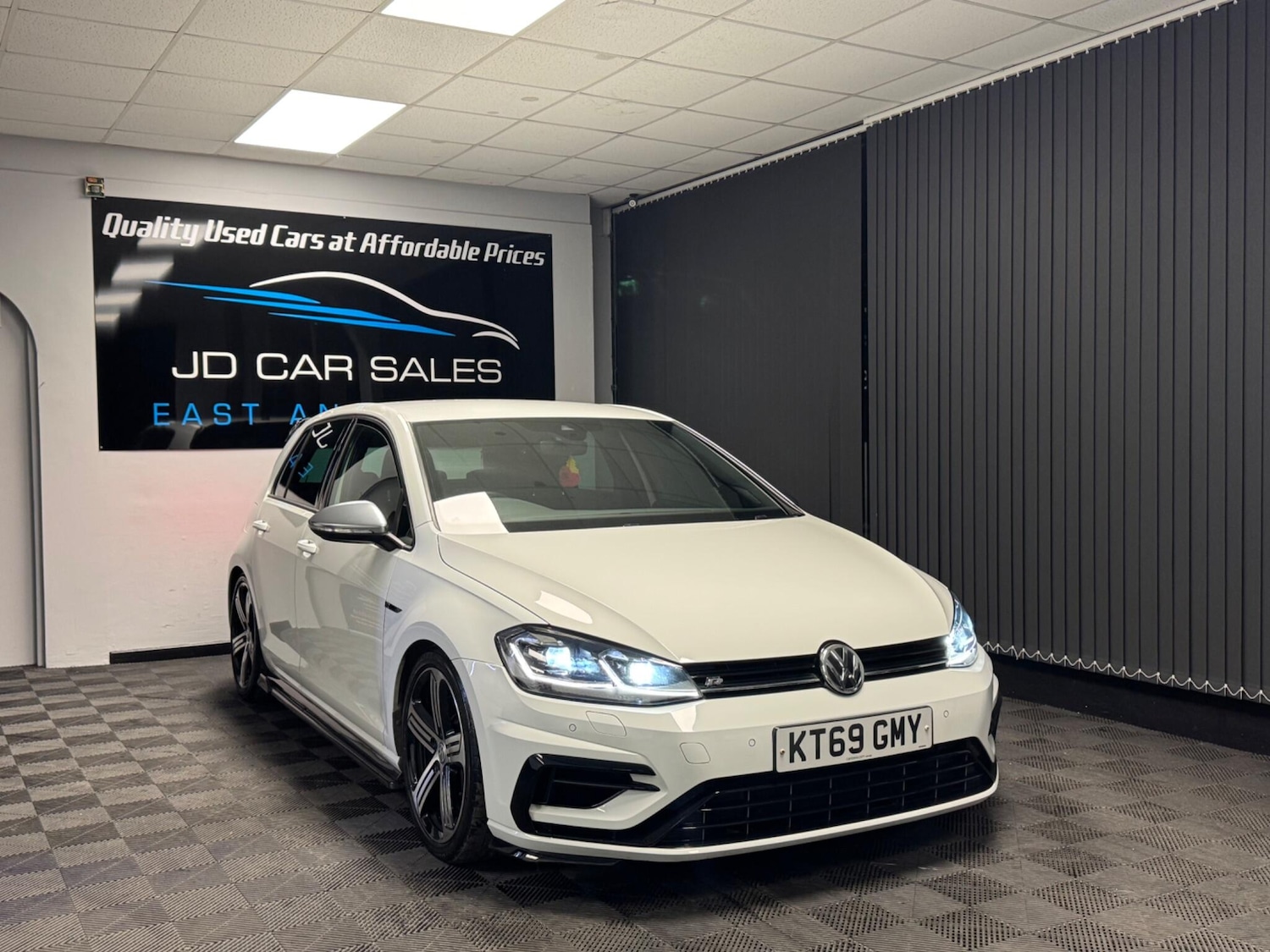 Used Volkswagen Golf 2019 for sale - 76728870: Photo 7