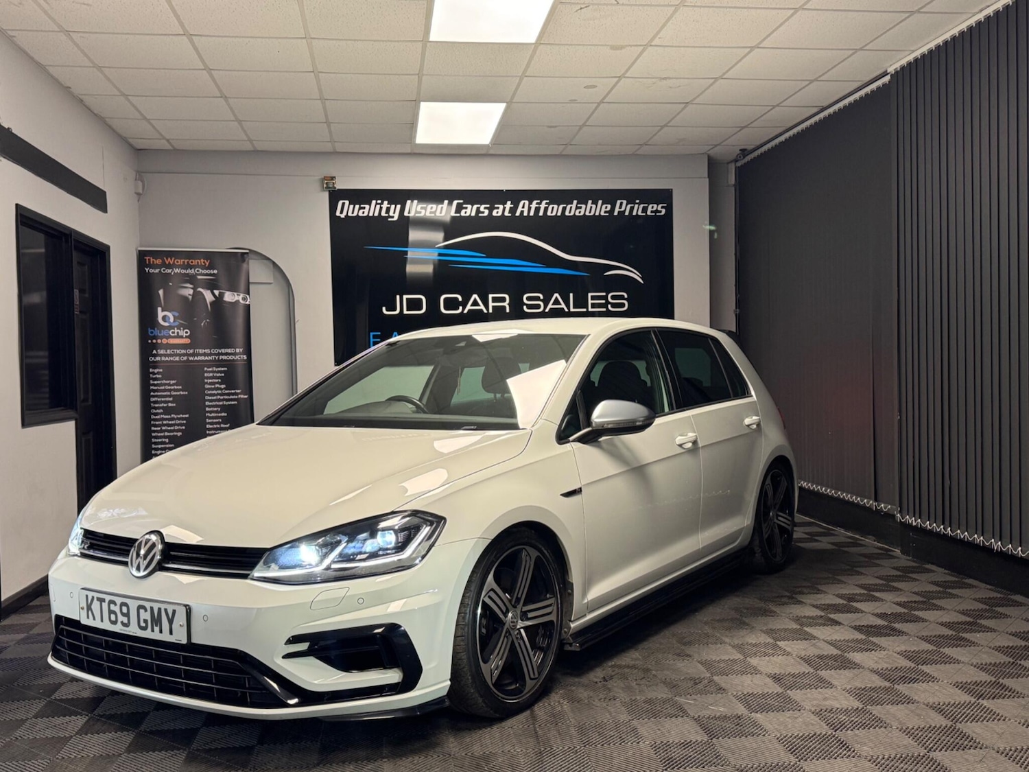 Used Volkswagen Golf 2019 for sale - 76728870: Photo 8