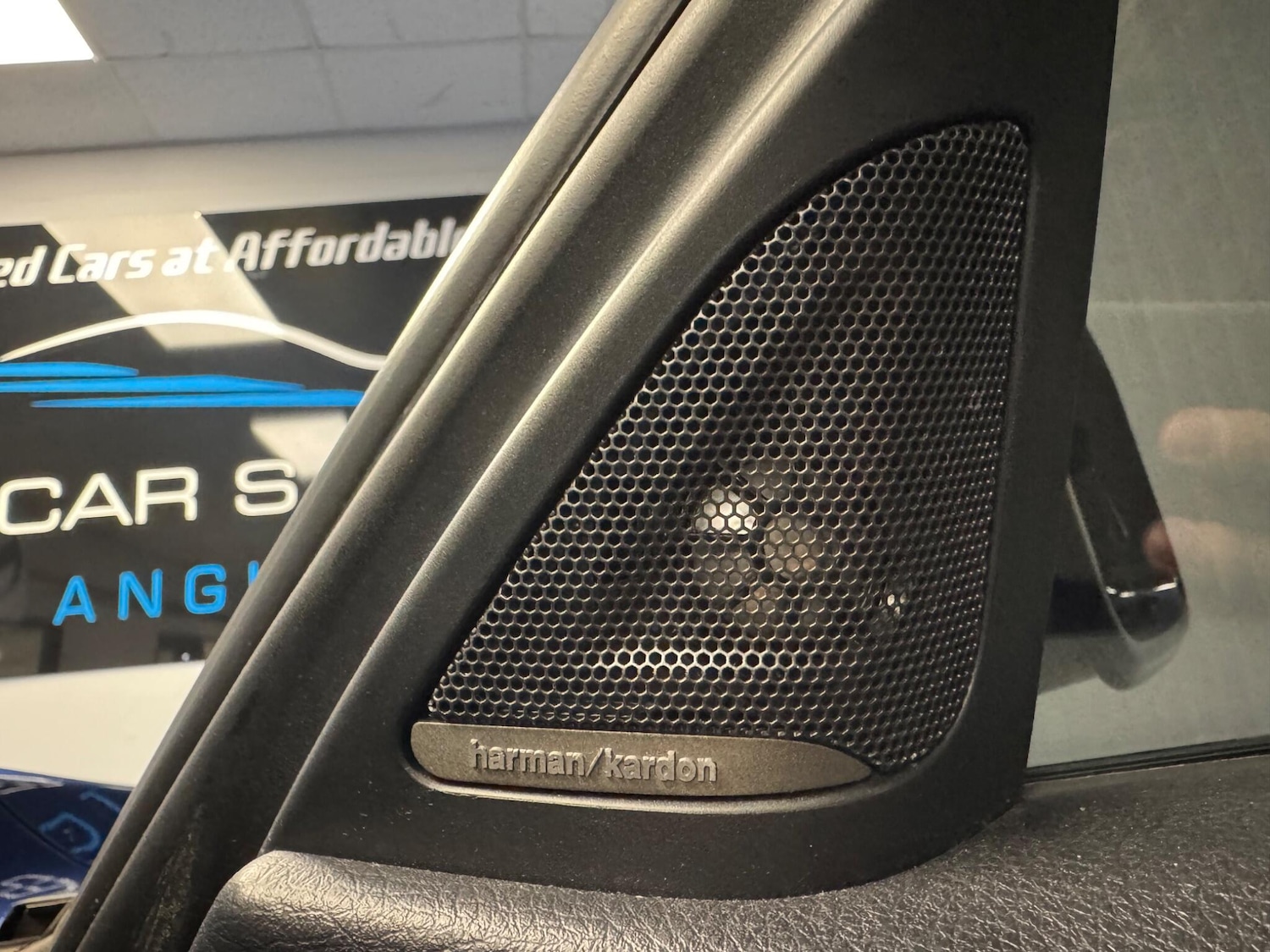 Used BMW 3 Series 2014 for sale - 77267289: Photo 19