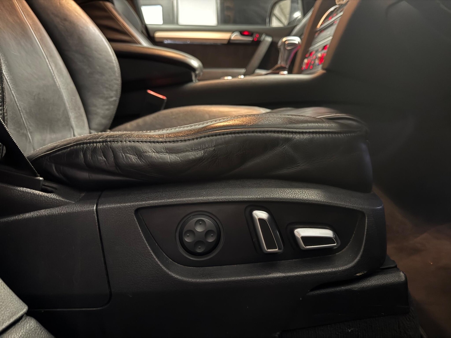 Used Audi Q7 2013 for sale - 76936577: Photo 17