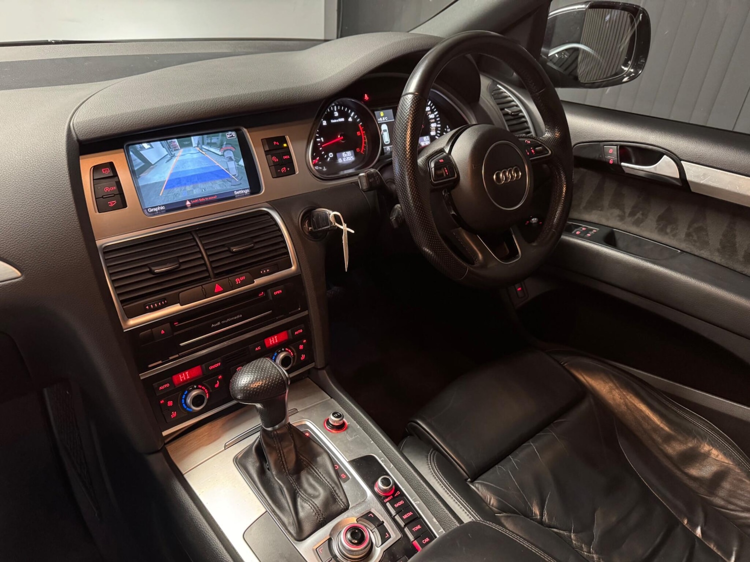 Used Audi Q7 2013 for sale - 76936577: Photo 22