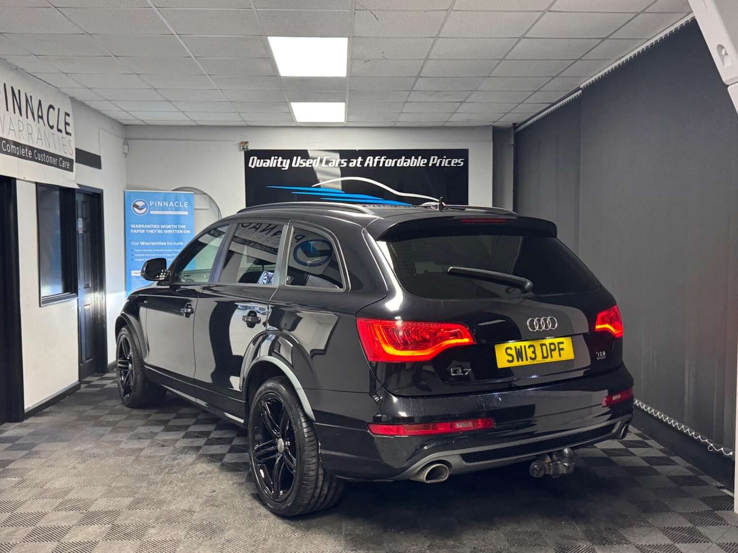 Used Audi Q7 2013 for sale - 76936577: Photo 3