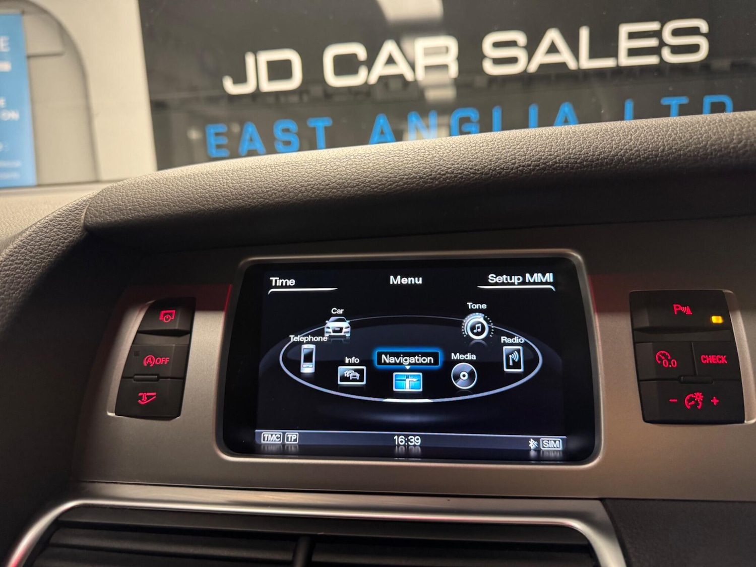 Used Audi Q7 2013 for sale - 76936577: Photo 37