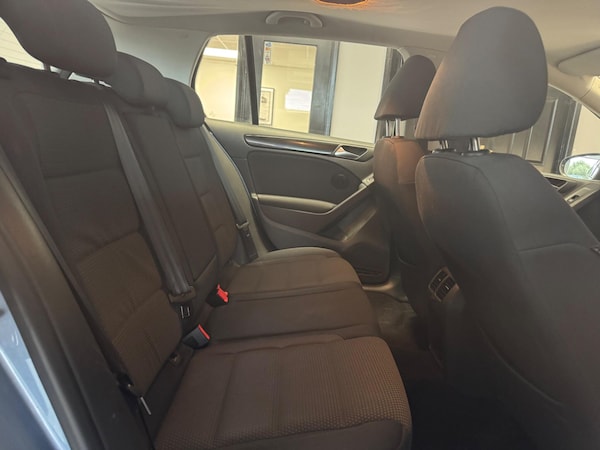 Used Volkswagen Golf 2009 for sale - 76315017: Photo 21