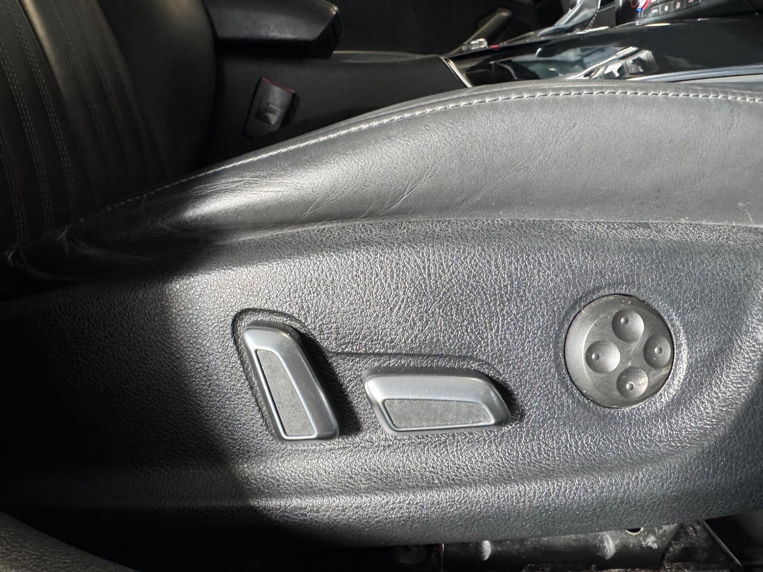 Used Audi A6 Saloon 2016 for sale - 76349352: Photo 25