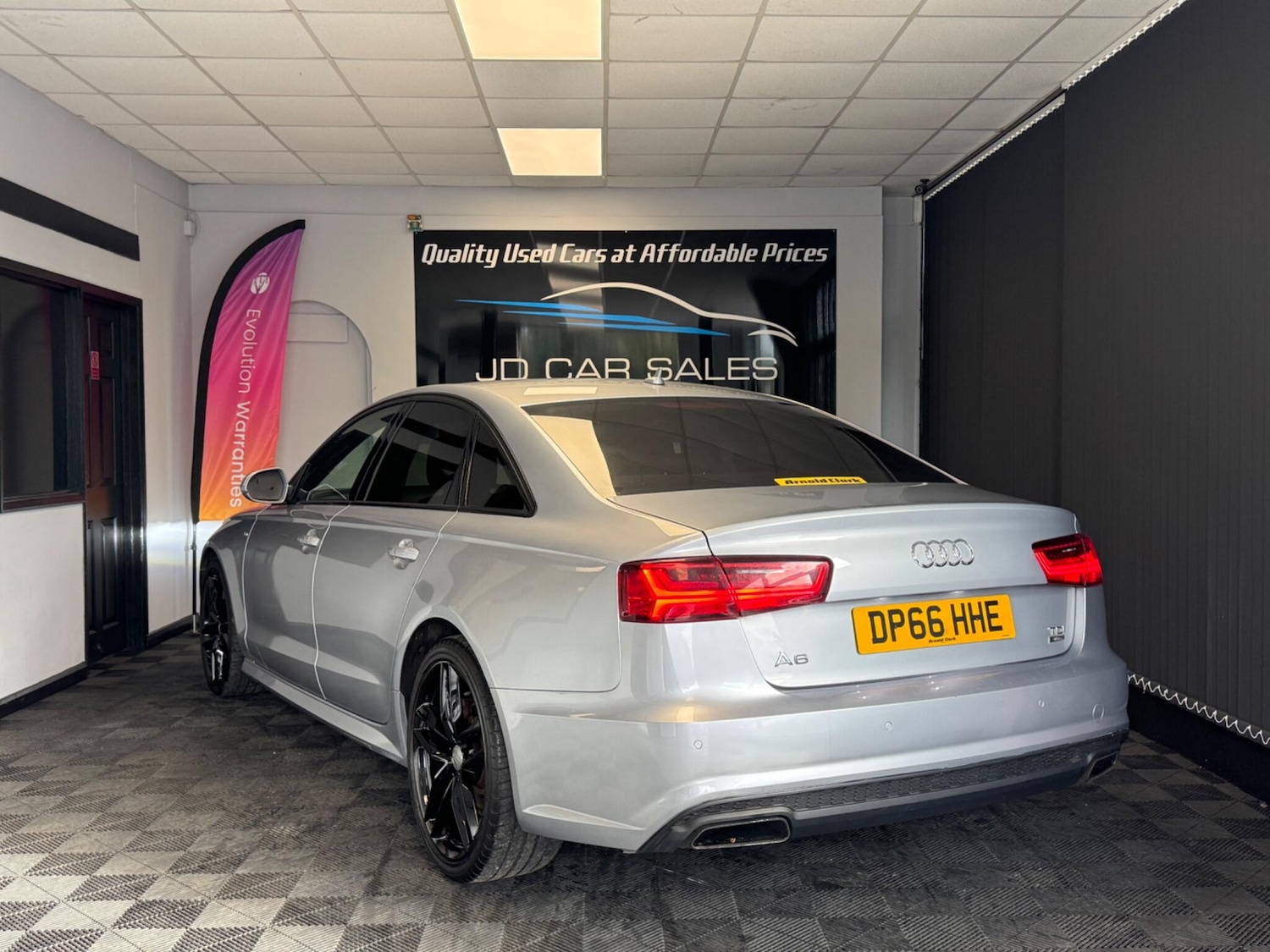 Used Audi A6 Saloon 2016 for sale - 76349352: Photo 3