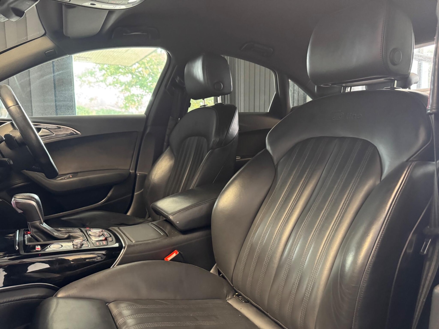 Used Audi A6 Saloon 2016 for sale - 76349352: Photo 30