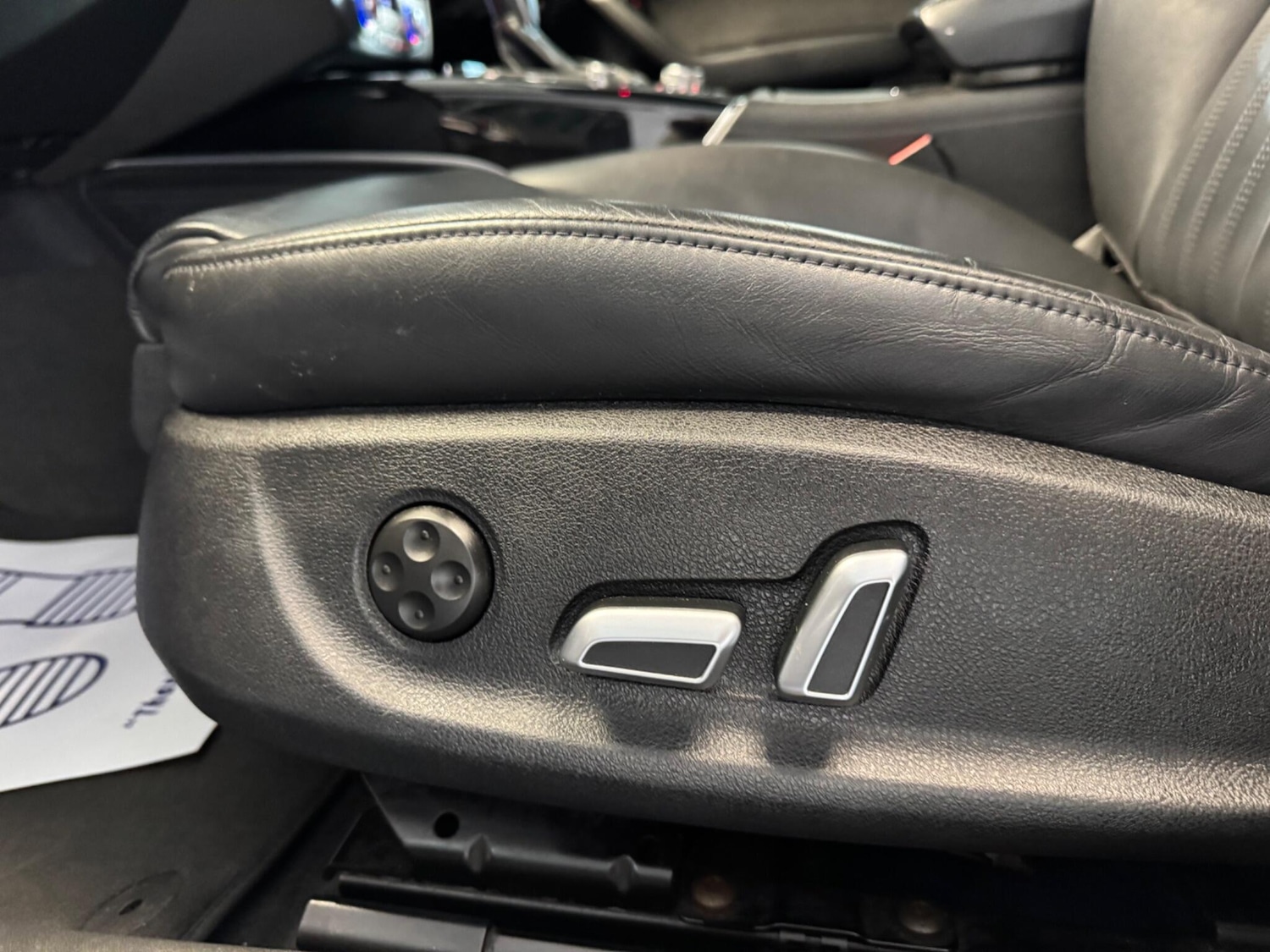Used Audi A6 Saloon 2016 for sale - 76349352: Photo 32
