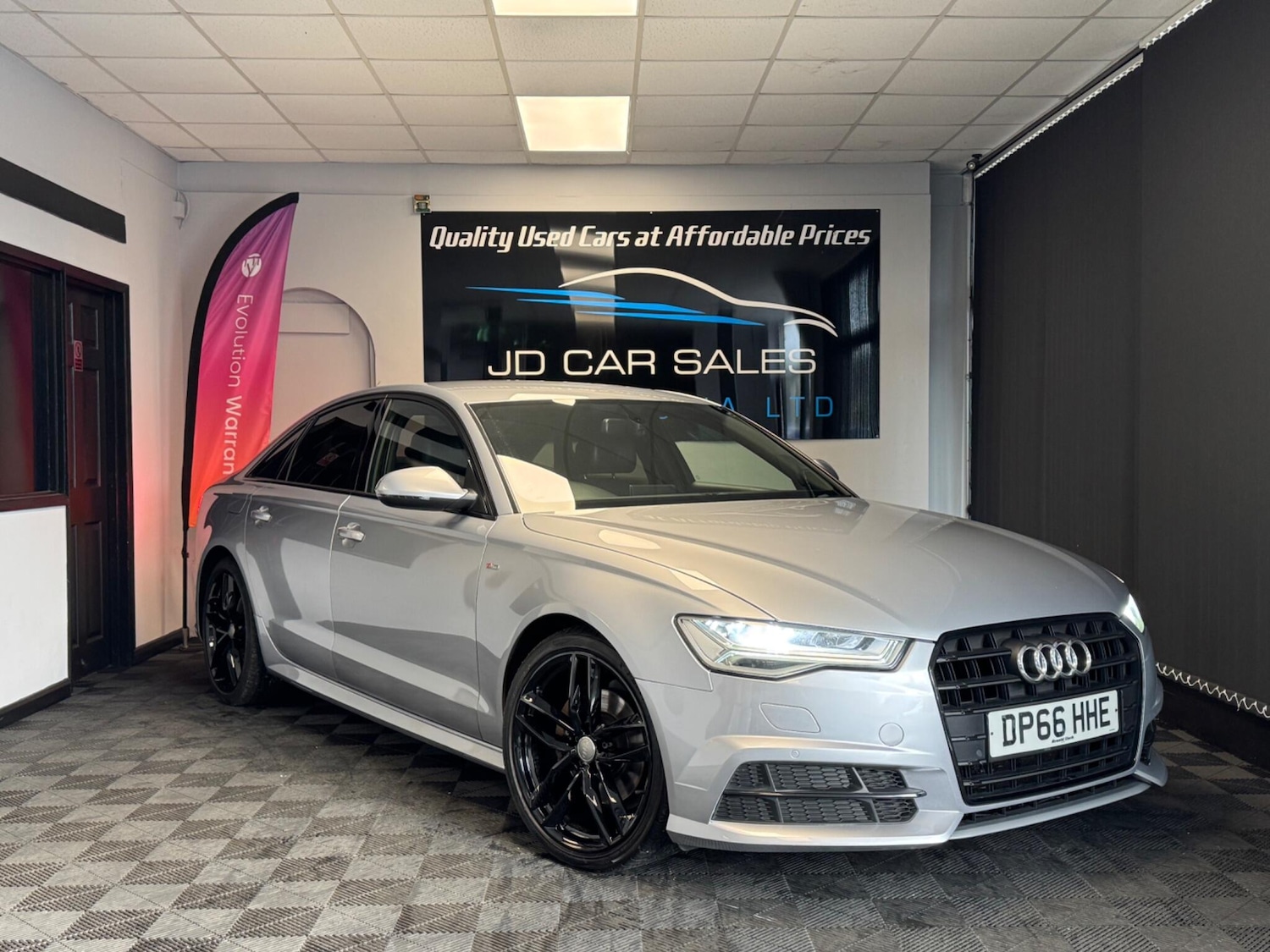 Used Audi A6 Saloon 2016 for sale - 76349352: Photo 4