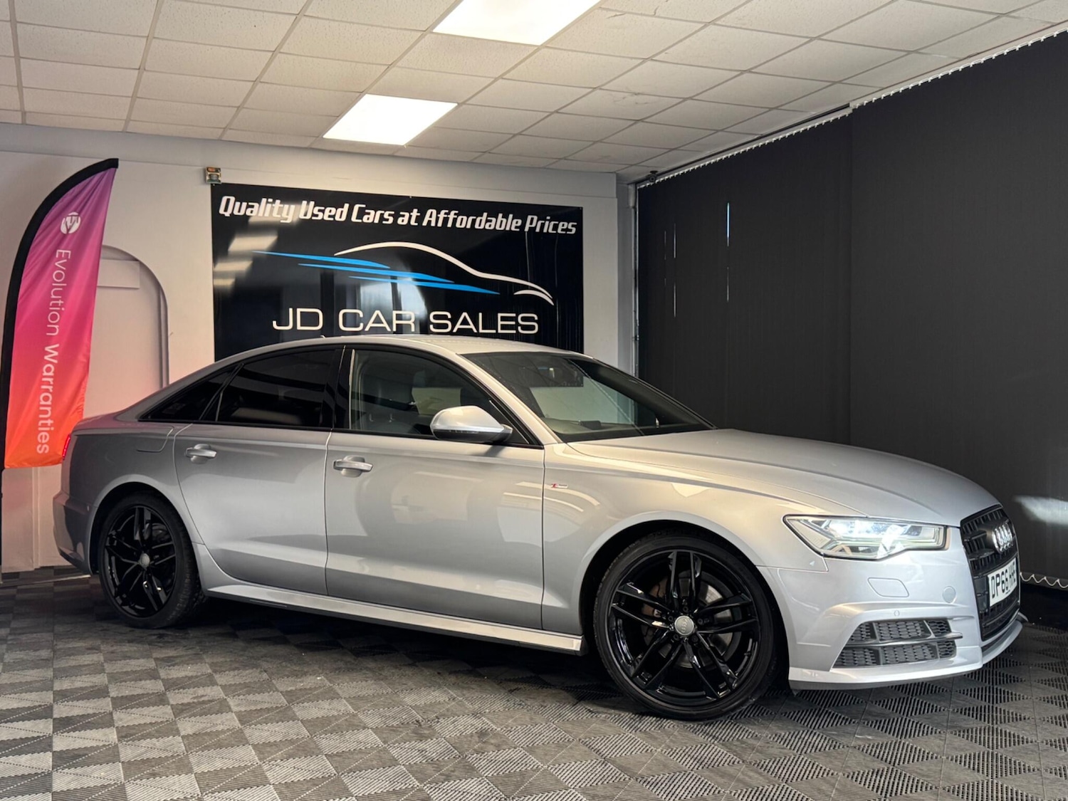 Used Audi A6 Saloon 2016 for sale - 76349352: Photo 5