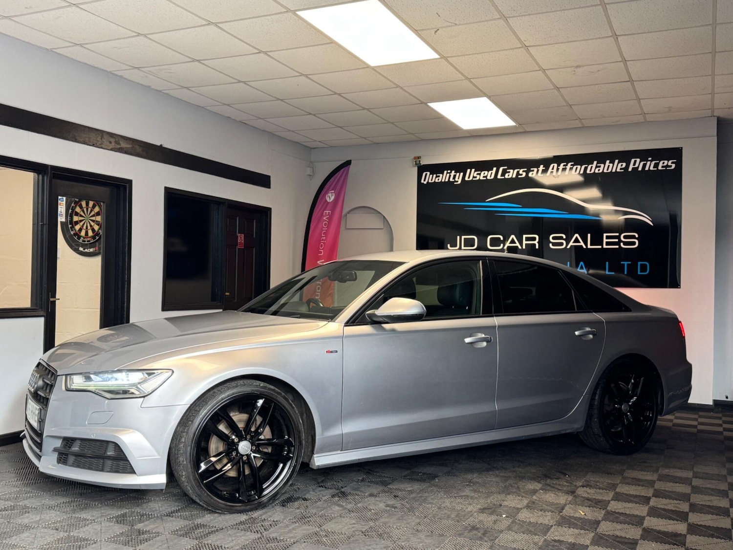 Used Audi A6 Saloon 2016 for sale - 76349352: Photo 8