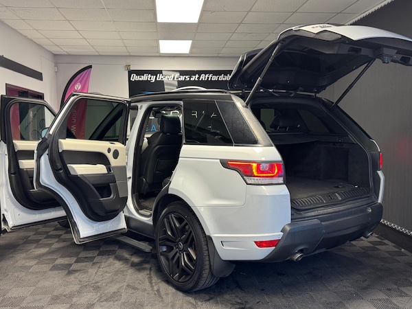 Used Land Rover Range Rover Sport 2015 for sale - 76238911: Photo 10