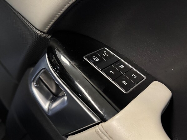 Used Land Rover Range Rover Sport 2015 for sale - 76238911: Photo 47