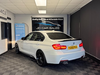 Used BMW 3 Series 2015 for sale - 77484481: Photo